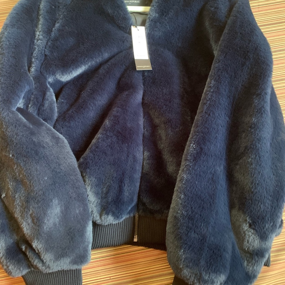 NWT Banana Republics Funky Faux Fur Bomber Jacket